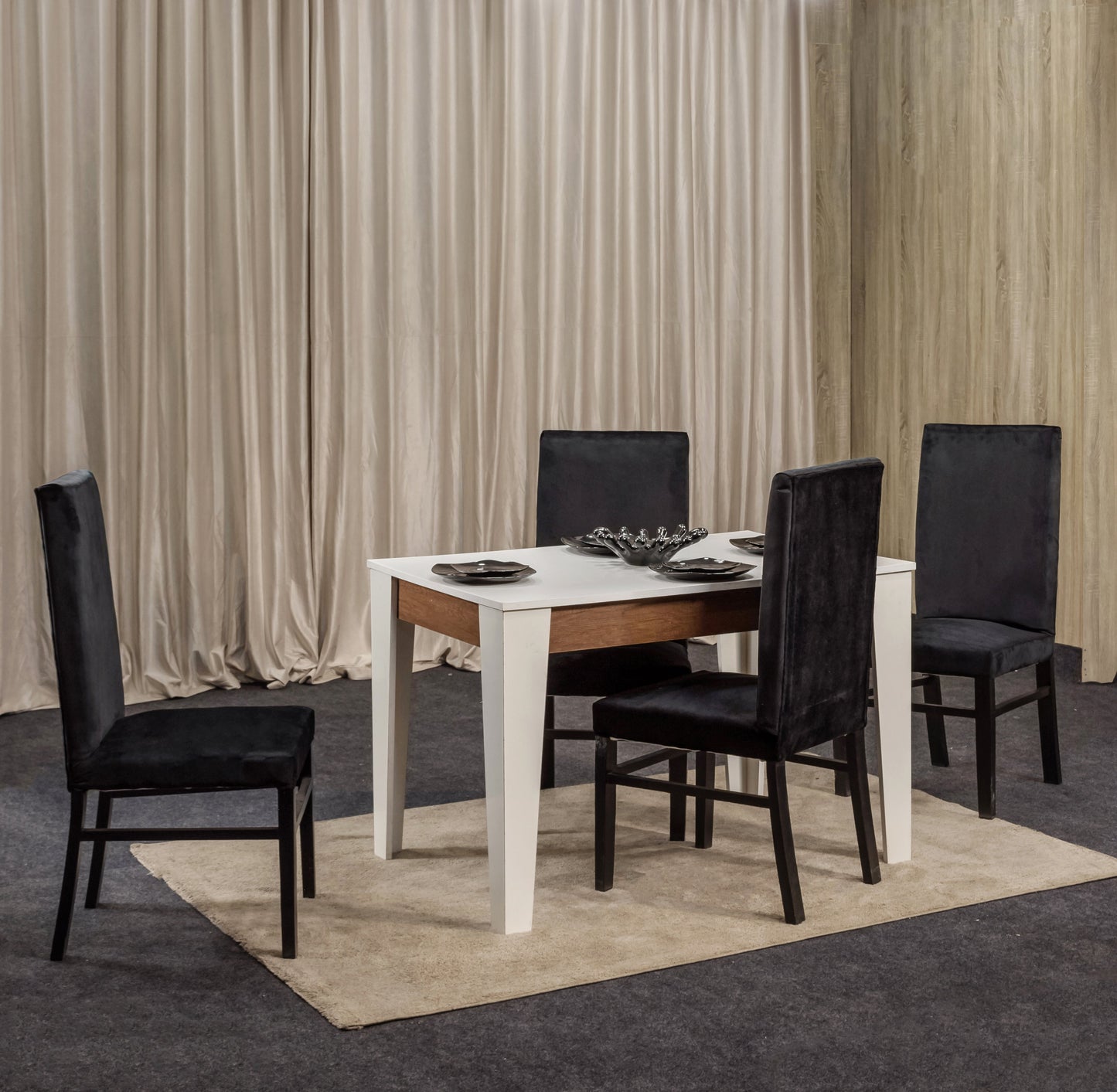 4-Seater Dining Table – Velvet Chairs, 140x80cm