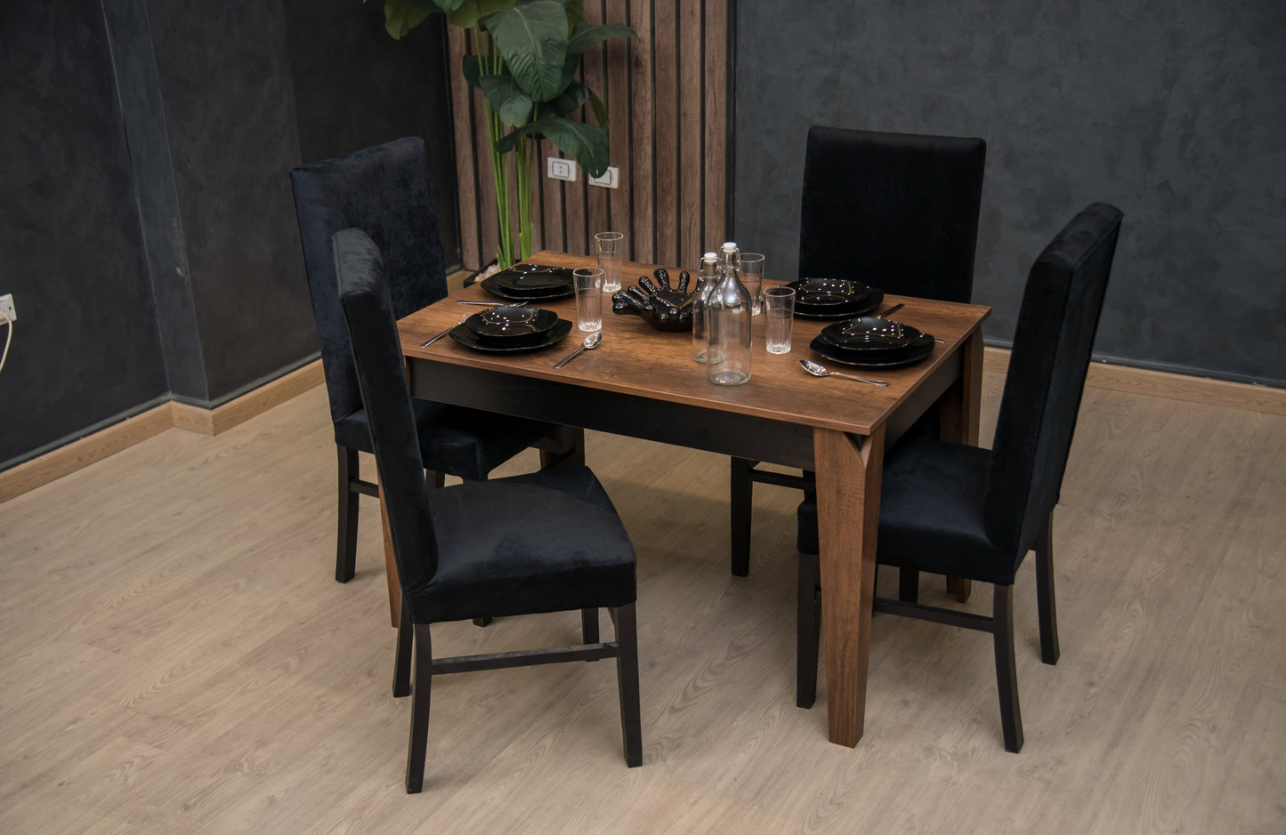 4-Seater Dining Table – Velvet Chairs, 120x80cm