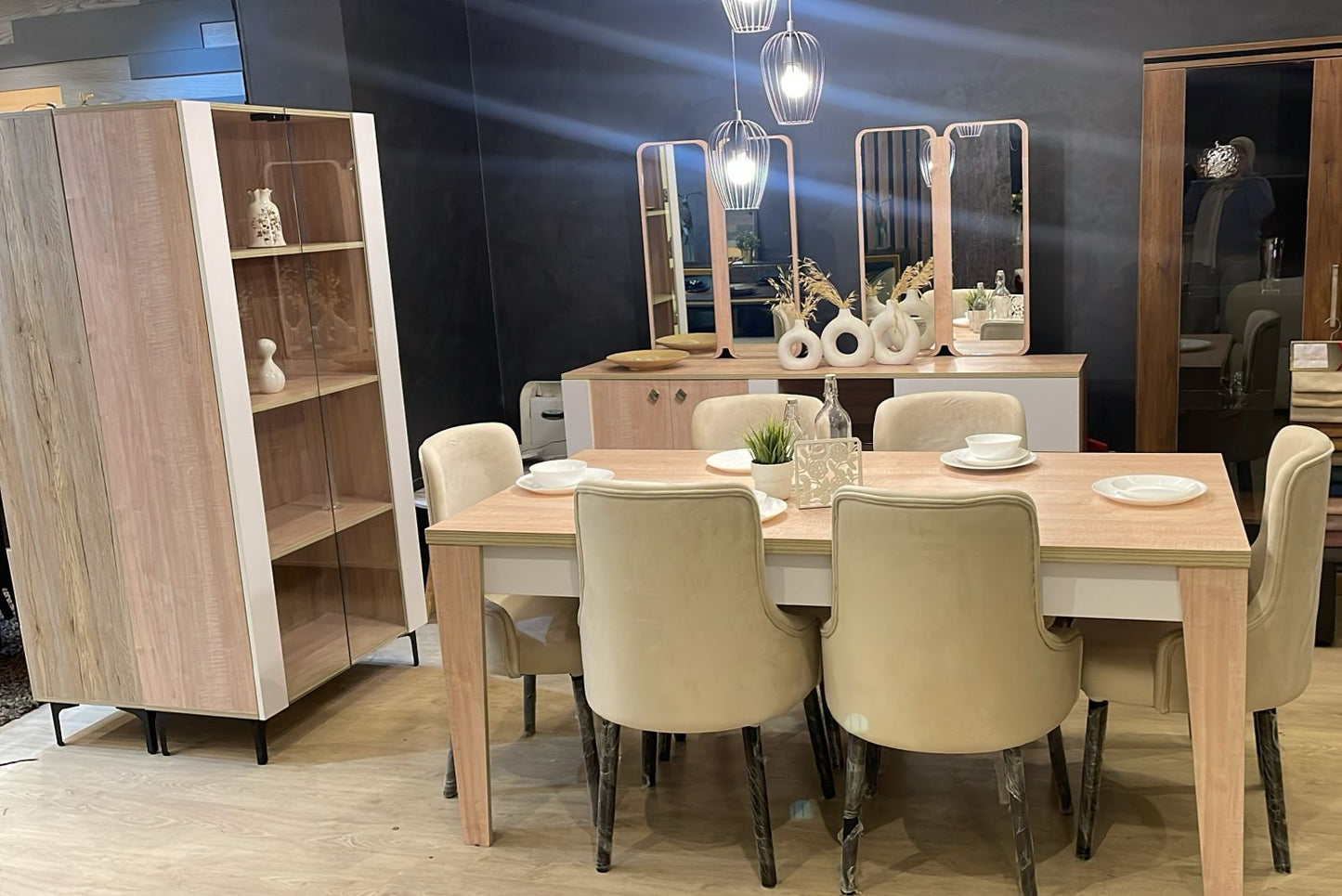 غرفة طعام - طاولة طعام ألمانية | V32-DRS-70